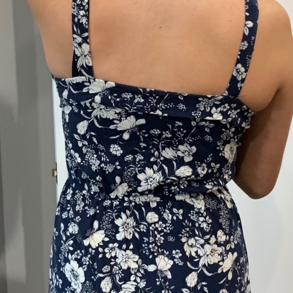 Navy Blue Floral Square Neck size Medium - Picture 5 of 16